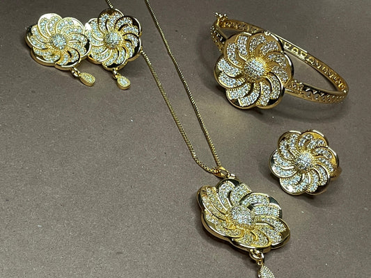 Golden Flora Jewellery set