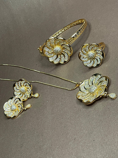 Golden Flora Jewellery set